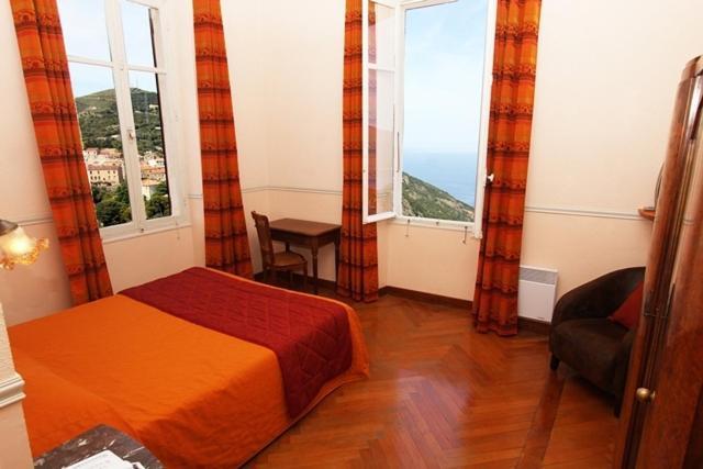 Hotel Les Roches Rouges Пяна Екстериор снимка